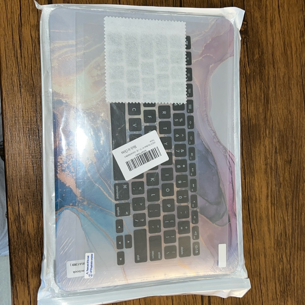 NWT Amazon‎ Marble Colored 13 Inch MacBook Air Cover and Keyboard Protector- OS